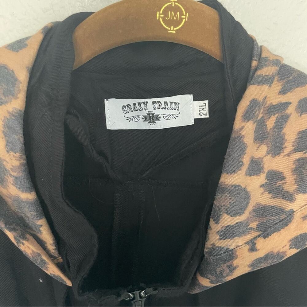 Leopard Print Black Lightweight Jacket - image 3